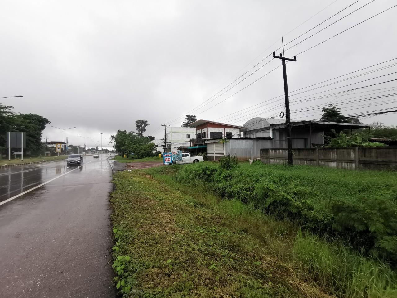 สำนักงาน พังขว้าง สกลนคร