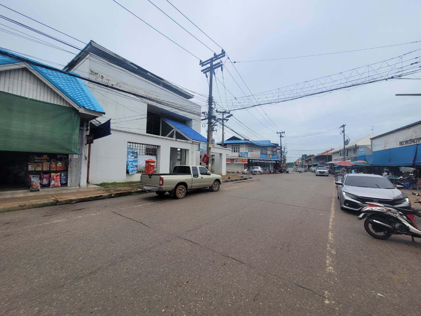 สำนักงาน ประจันตคาม