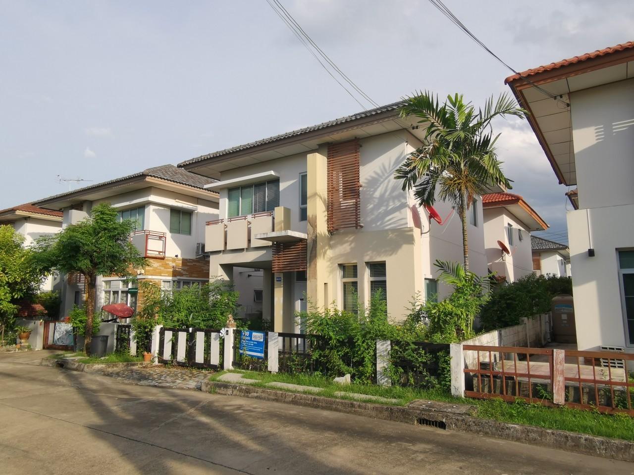 บ้านแฝด พร้อมพัฒน์ กรีนโนวา รามอินทรา