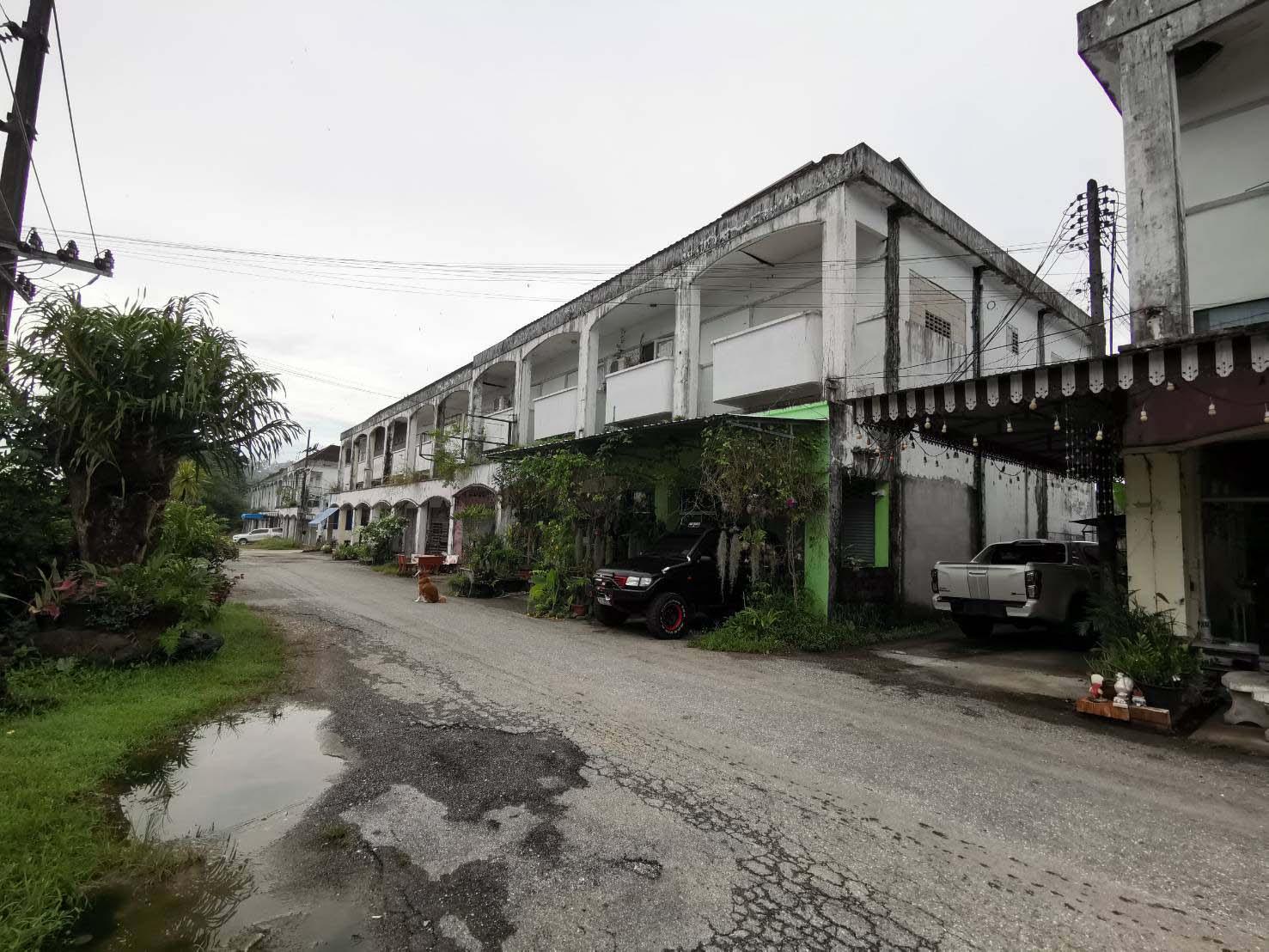อาคารพาณิชย์  บ้านภูงาธานี พังงา