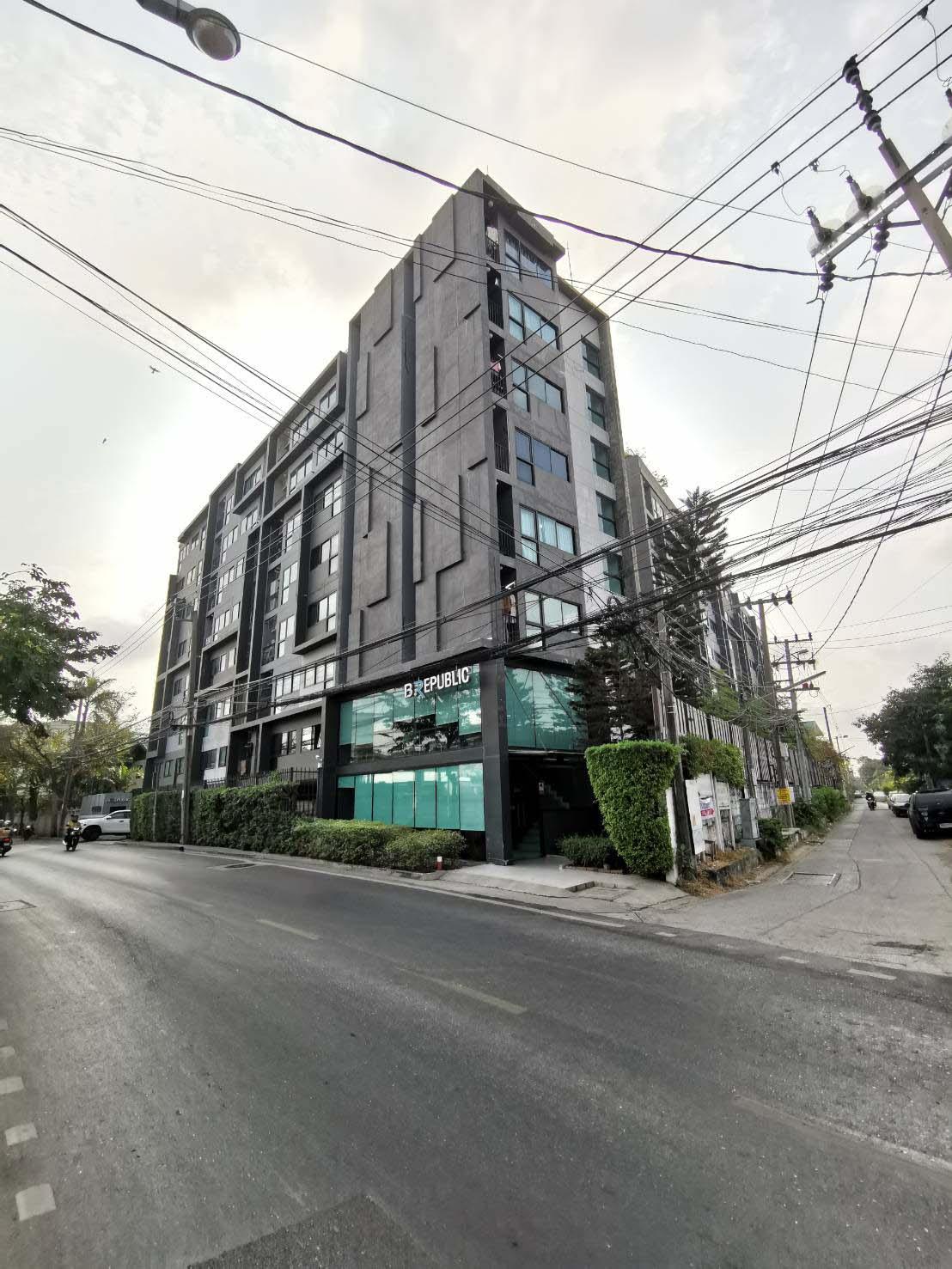 คอนโด บี รีพับบลิค สุขุมวิท 101/1
