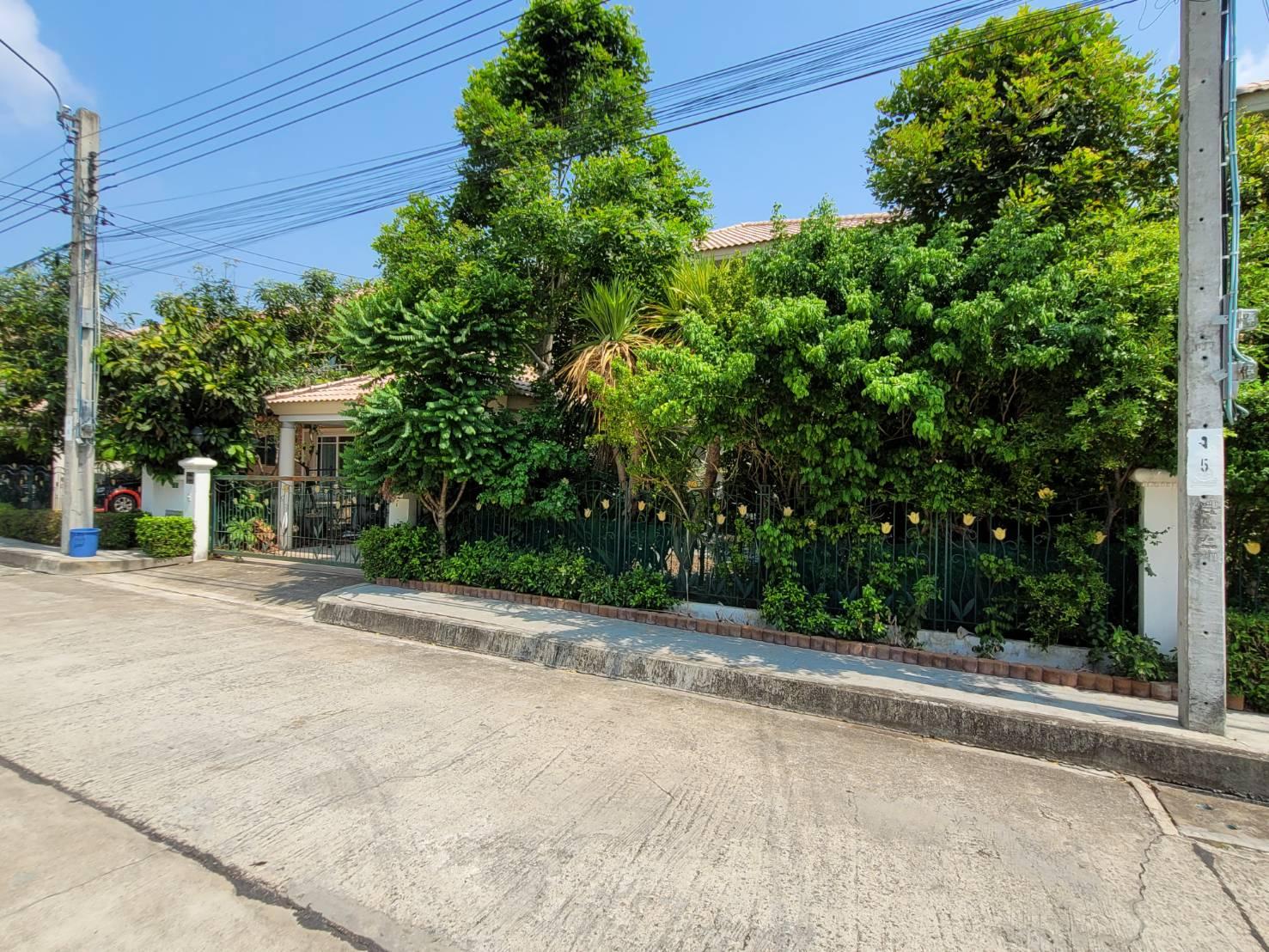 บ้านเดี่ยว ศุภาลัย พาร์ควิลล์ ร่มเกล้า-สุวรรณภูมิ