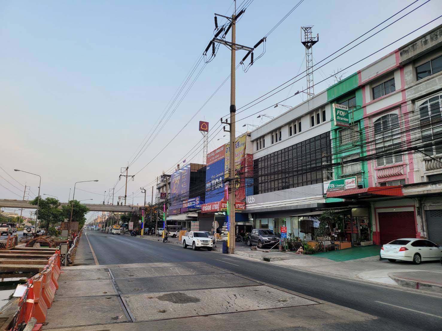 สำนักงาน บางปู