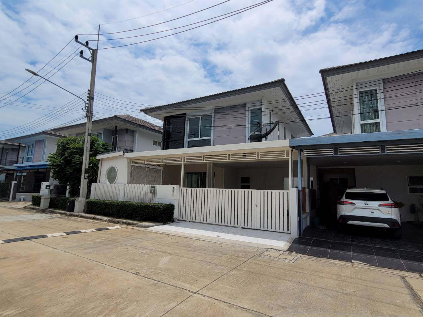 บ้านแฝด กรูฟวิลล์ อยุธยา 2