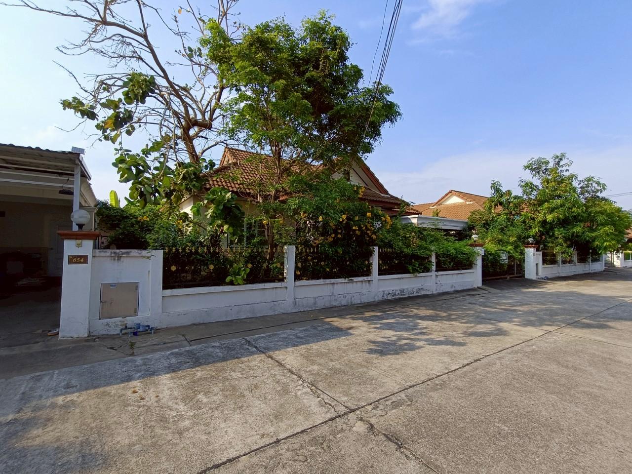 บ้านเดี่ยว โฮมแลนด์ 3-พาราไดซ์ การ์เด้นท์ นครราชสีมา