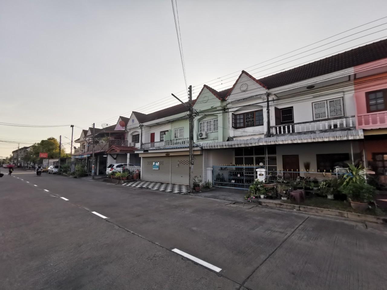 ทาวน์เฮ้าส์ เมืองเพชรบูรณ์