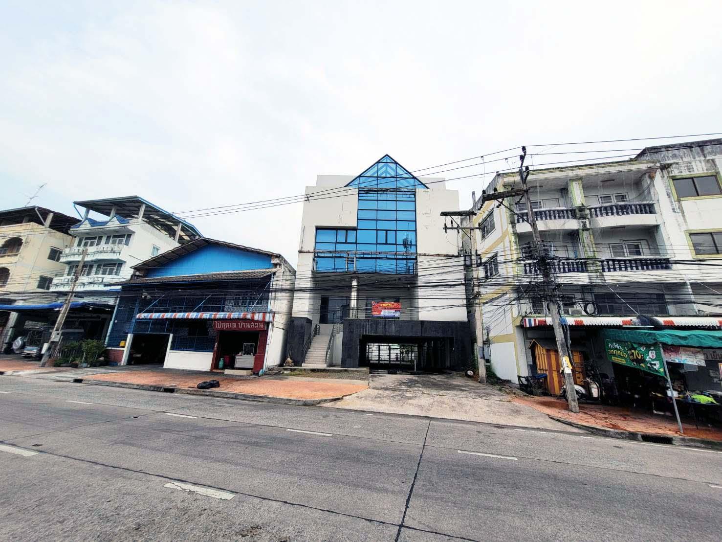 สำนักงาน บ้านสวน-ชลบุรี