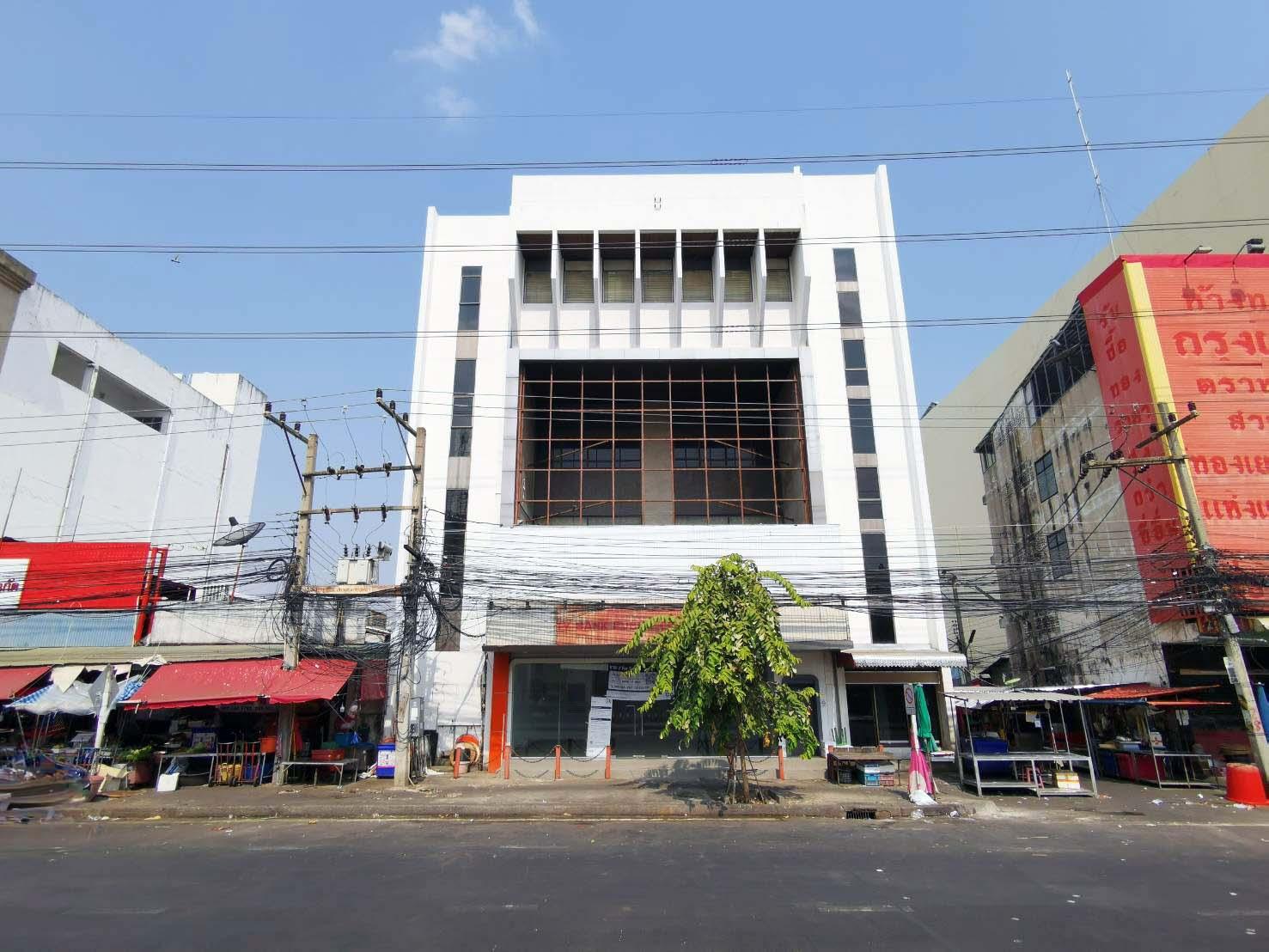 สำนักงาน ถนนมิตรภาพ-นครราชสีมา