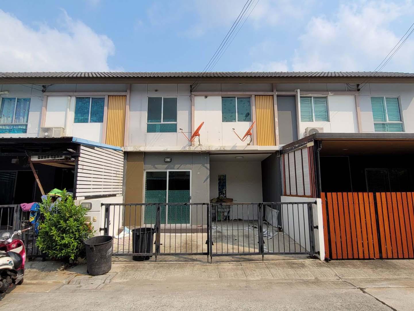 ทาวน์เฮ้าส์ พฤกษา111 (รังสิต-บางพูน2)