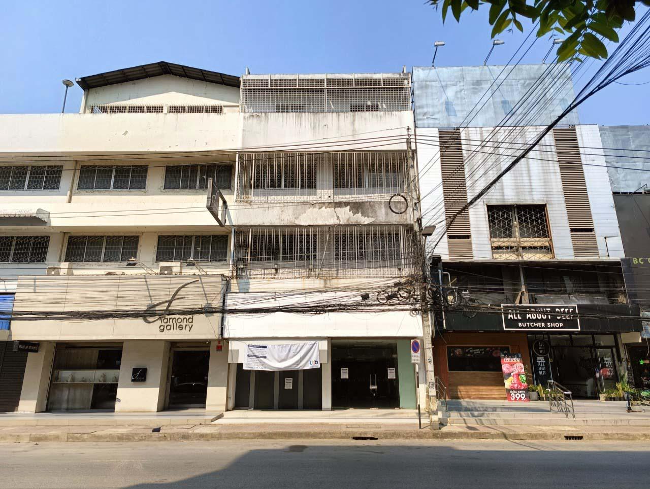 สำนักงาน ถนนช้างคลาน เชียงใหม่