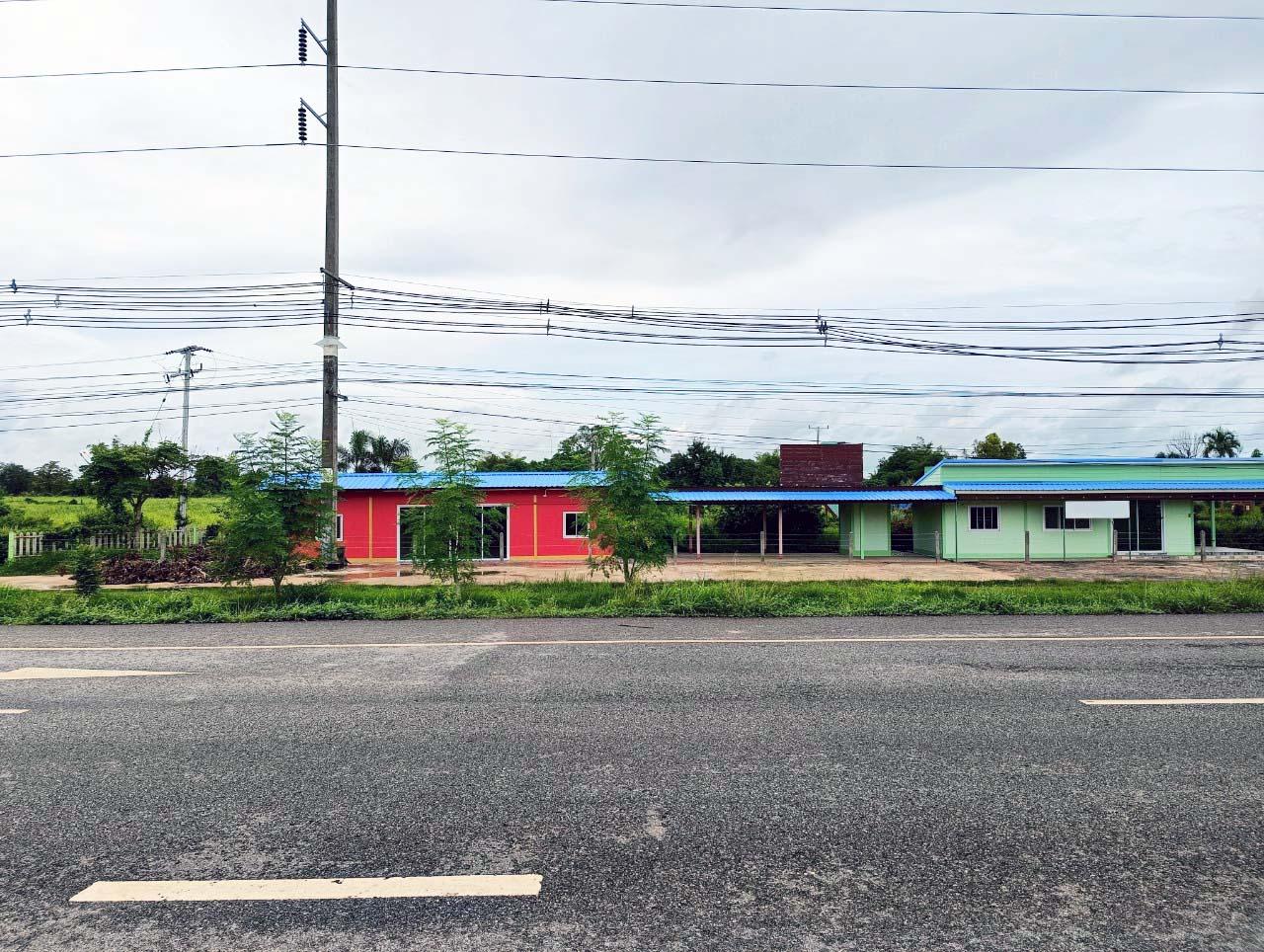 บ้านเดี่ยวและสำนักงาน โพนทอง ร้อยเอ็ด