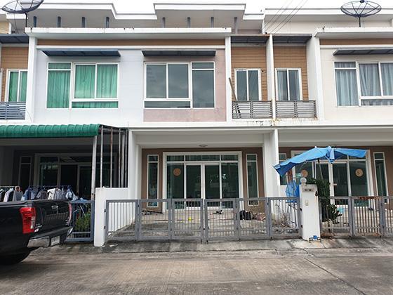 ทาวน์เฮ้าส์ เดอสยาม สวนหลวง ร.9